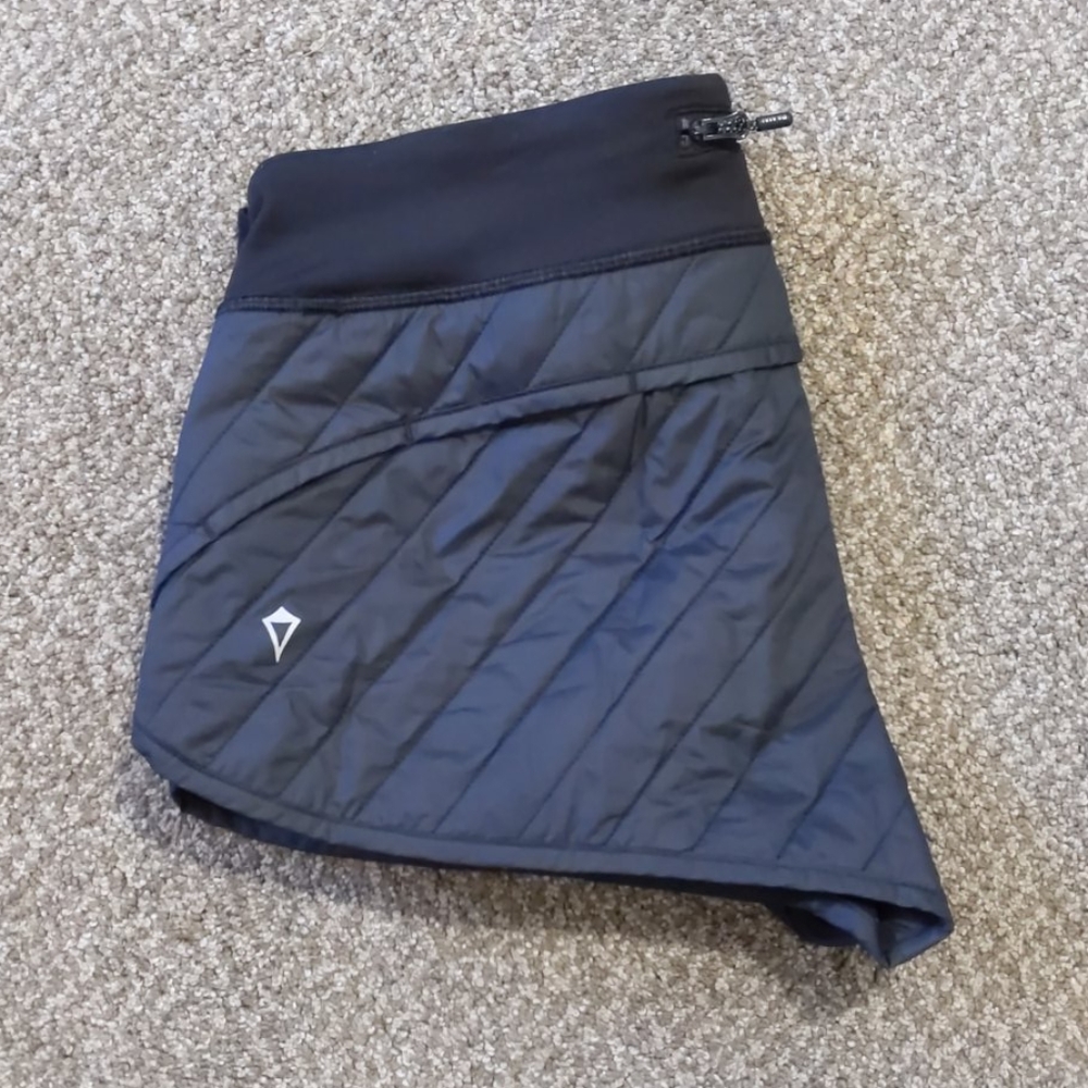 Ivivva quilted shorts